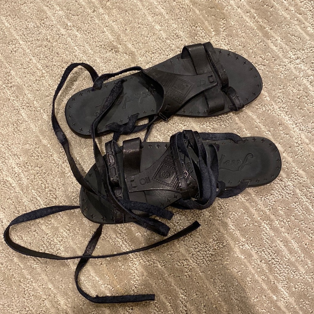 Free people wrap sandals